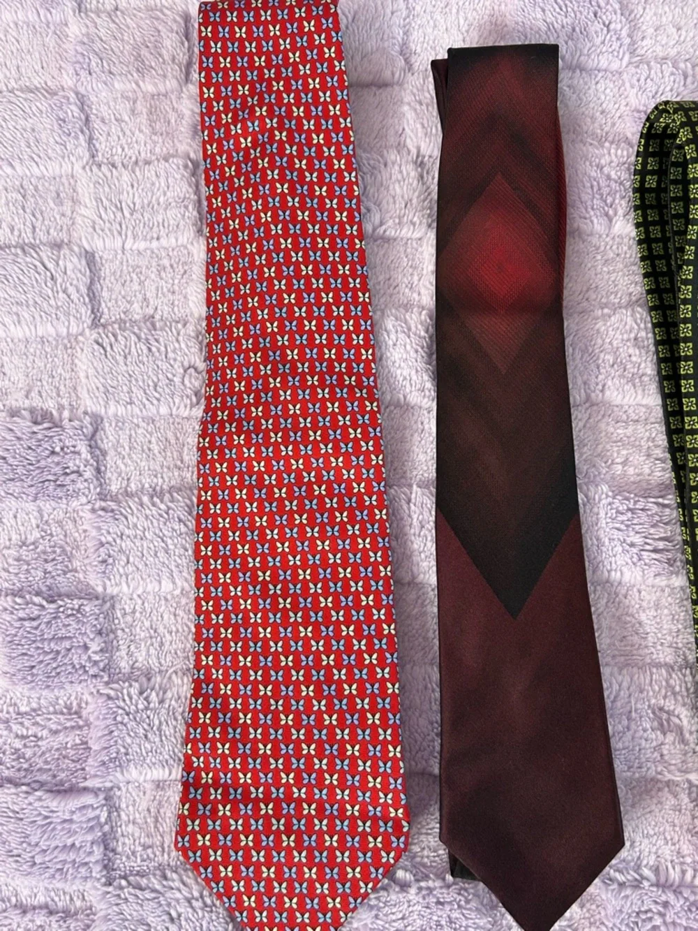 Lot of 3 Men's Designer Style Neck Ties